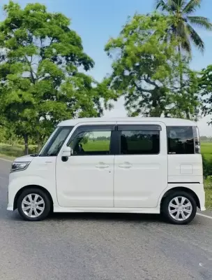 Suzuki Spacia for rent in Sri Lanka