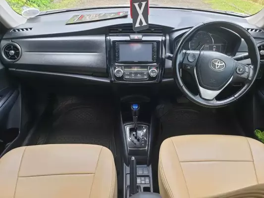 Toyota Corolla Axio for rent in Galle