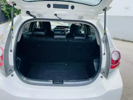 Toyota Aqua for rent in Galle