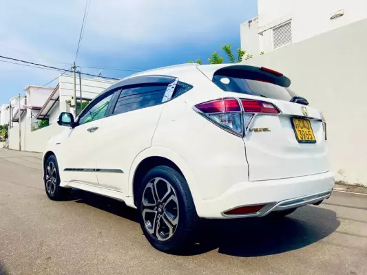 Honda Vezel for rent in Matara