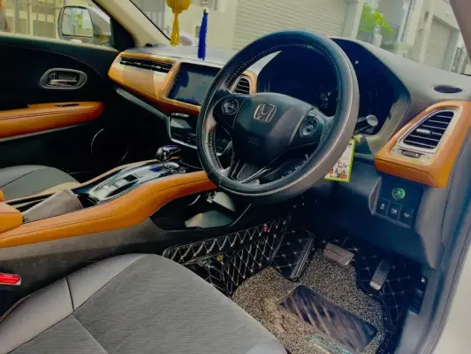 Honda Vezel for rent in Matara