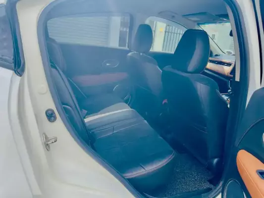 Honda Vezel for rent in Matara