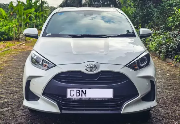 Toyota Yaris for rent in Bentota