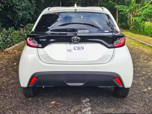Toyota Yaris for rent in Bentota