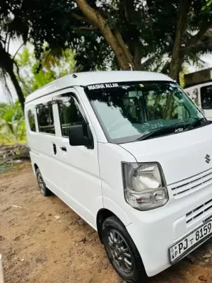 Suzuki Every for rent in Koggala
