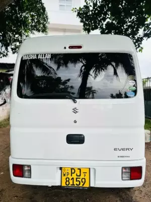 Suzuki Every for rent in Marawila