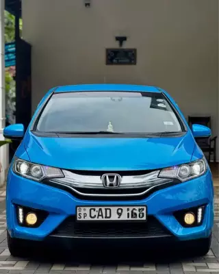 Honda Fit for rent in Batticaloa