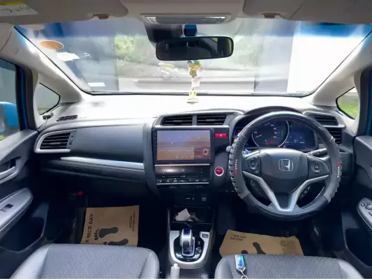 Honda Fit for rent in Batticaloa