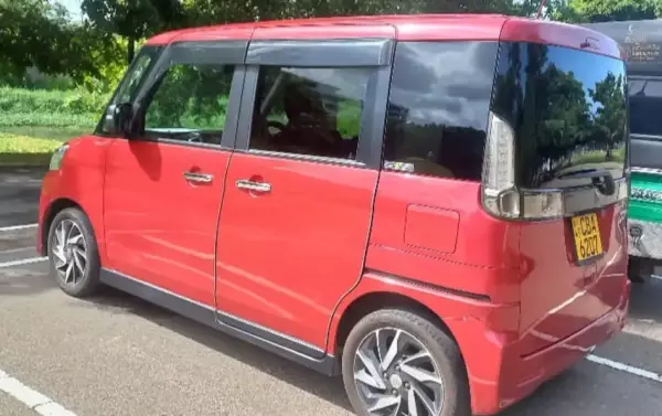 Suzuki Spacia for rent in Marawila
