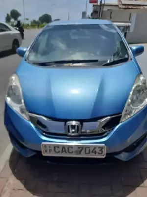 Honda Fit Shuttle for rent in Sri Lanka