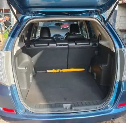 Honda Shuttle for rent in Sri Lanka
