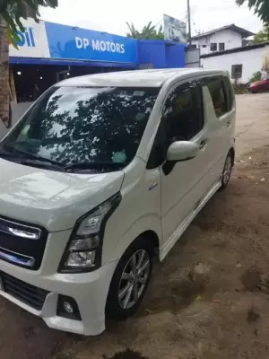 Suzuki Wagon R for rent in Sri Lanka