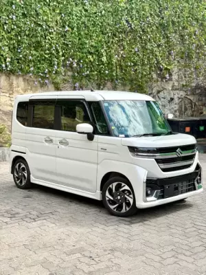 Suzuki Spacia for rent in Sri Lanka