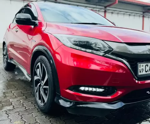 Honda Vezel for rent in Sri Lanka