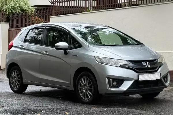 Honda Fit for rent in Jaffna
