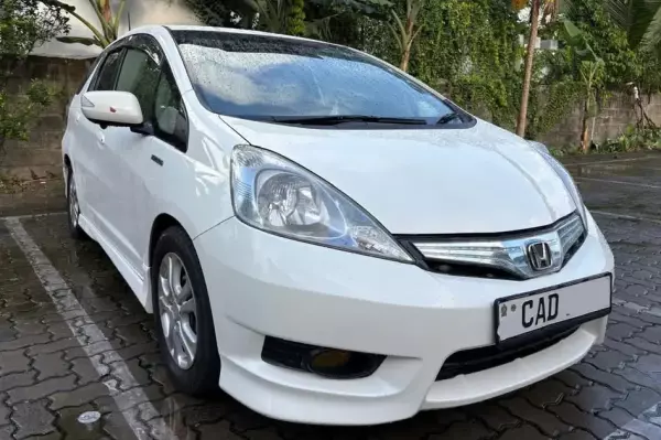 Honda Fit Shuttle for rent in Sri Lanka