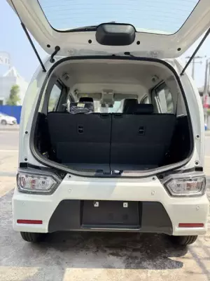 Suzuki Wagon R for rent in Puttalam