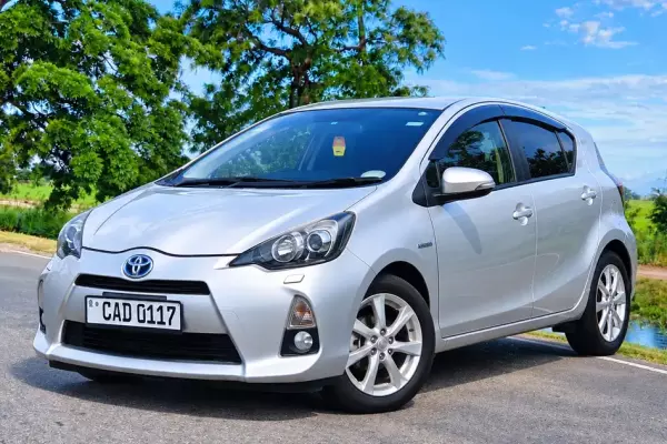 Toyota Aqua for rent in Pottuvil