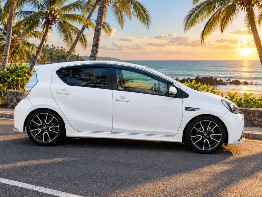 Toyota Aqua for rent in Galle
