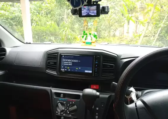 Daihatsu Mira for rent in Jaffna