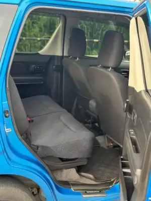 Suzuki Wagon R for rent in Sri Lanka