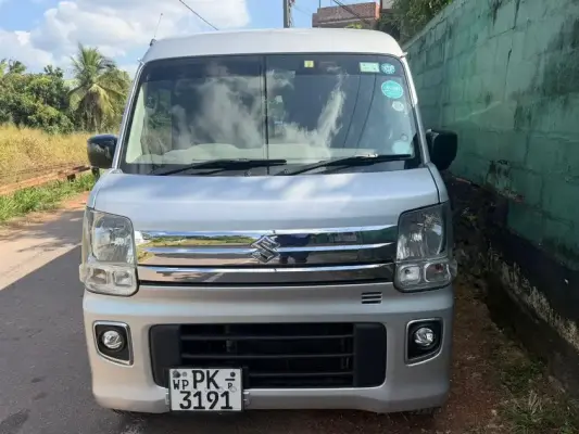 Suzuki Every for rent in Beruwala