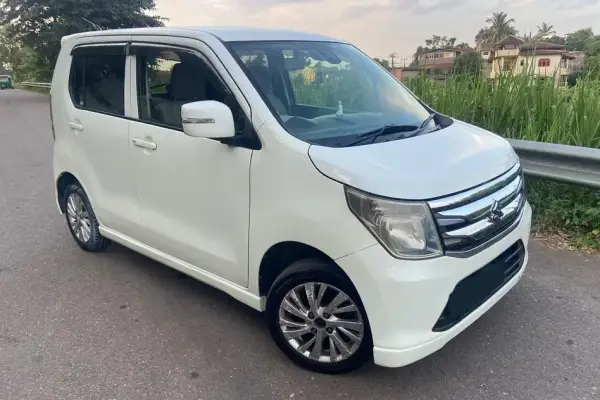 Suzuki Wagon R for rent in Sri Lanka