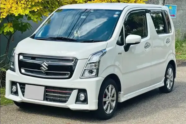 Suzuki Wagon R for rent in Sri Lanka